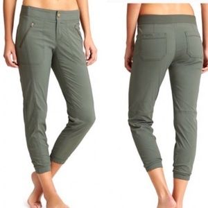 Athleta Trekkie Jogger Jasper Green